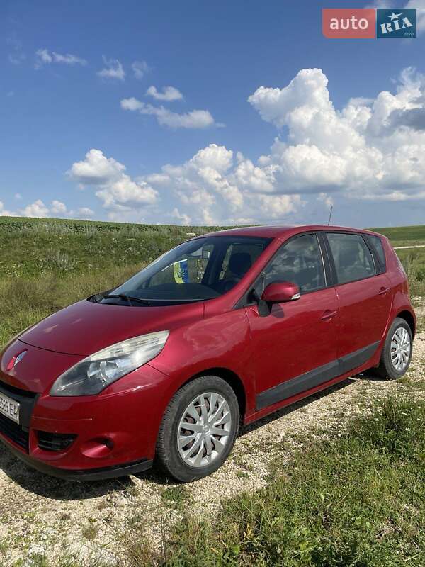 Минивэн Renault Megane Scenic 2010 в Збараже