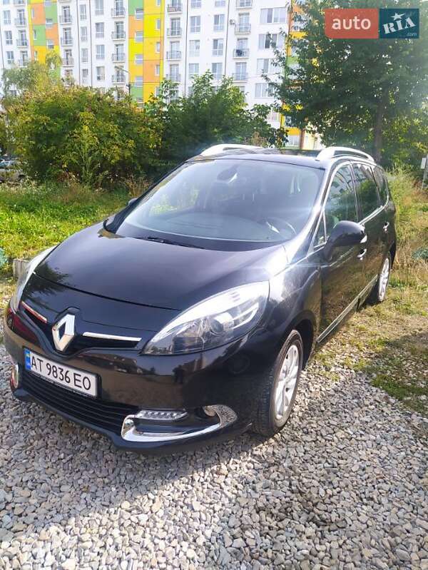 Мінівен Renault Megane Scenic 2015 в Івано-Франківську