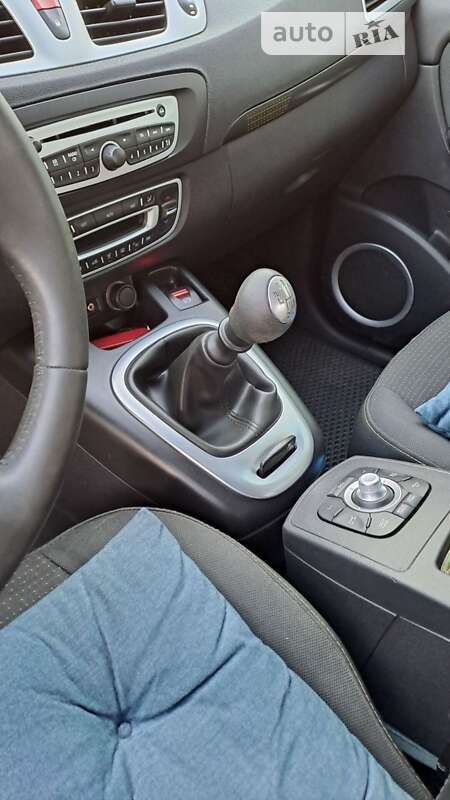 Мінівен Renault Megane Scenic 2010 в Одесі