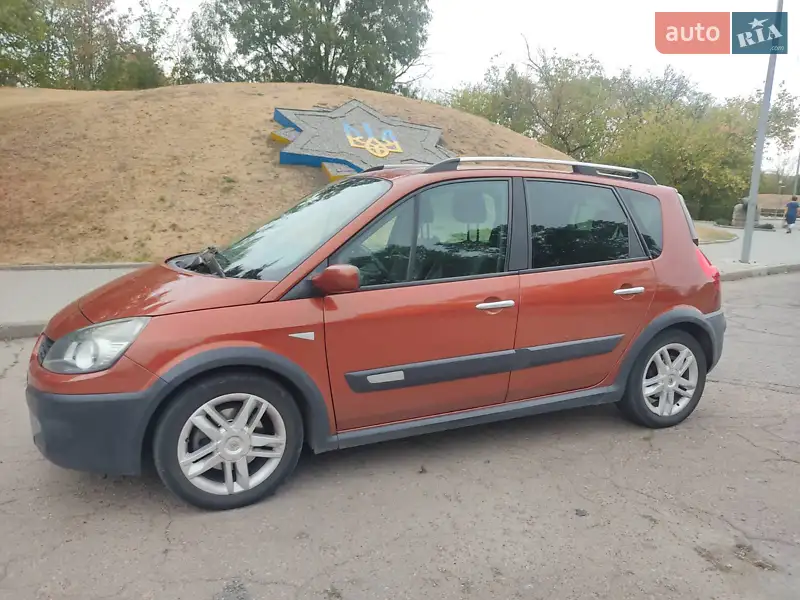 Renault Megane Scenic