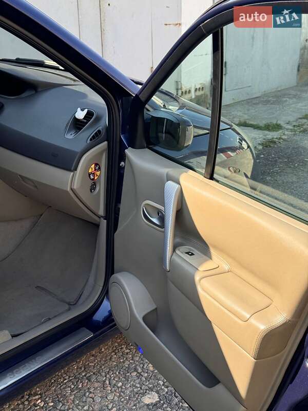 Мінівен Renault Megane Scenic 2005 в Хмельницькому фото 29 Мінівен Renault Megane Scenic 2005 в Хмельницькому
