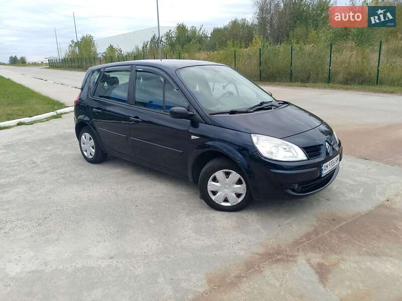Минивэн Renault Megane Scenic 2008 в Коростене