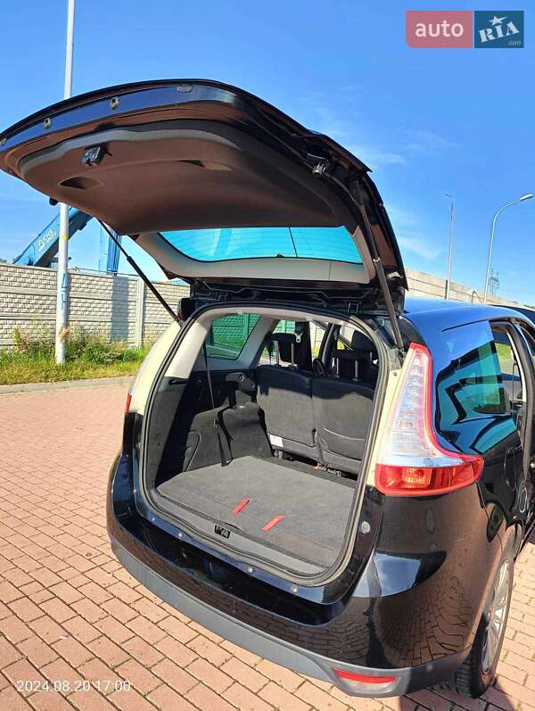 Минивэн Renault Megane Scenic 2011 в Киеве