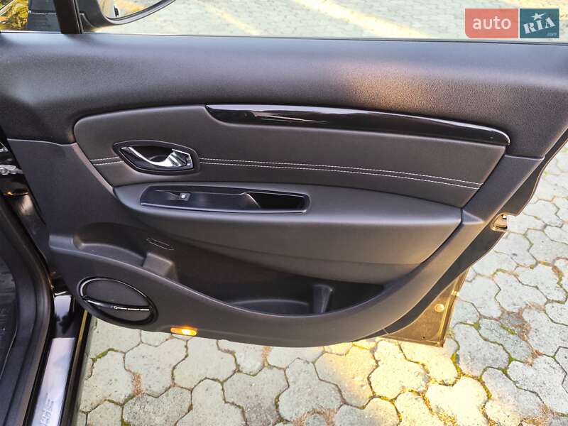 Минивэн Renault Megane Scenic 2013 в Дубно фото 28 Минивэн Renault Megane Scenic 2013 в Дубно