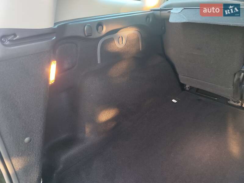 Минивэн Renault Megane Scenic 2013 в Дубно фото 24 Минивэн Renault Megane Scenic 2013 в Дубно