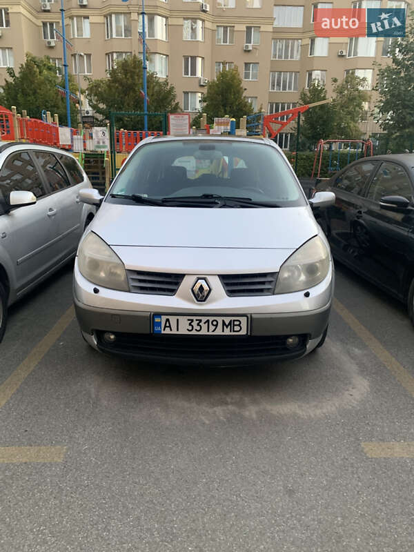 Минивэн Renault Megane Scenic 2005 в Киеве