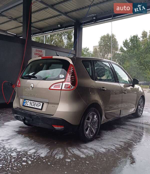 Минивэн Renault Megane Scenic 2011 в Львове