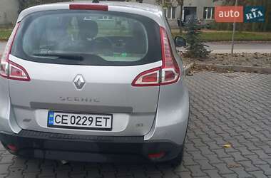Минивэн Renault Megane Scenic 2011 в 