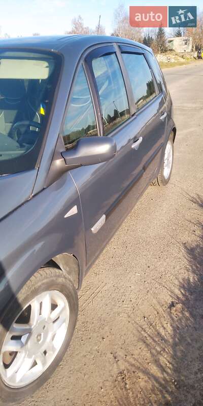 Минивэн Renault Megane Scenic 2006 в Львове