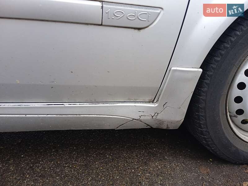 Минивэн Renault Megane Scenic 2006 в Камне-Каширском фото 10 Минивэн Renault Megane Scenic 2006 в Камне-Каширском