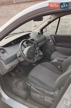 Минивэн Renault Megane Scenic 2008 в 