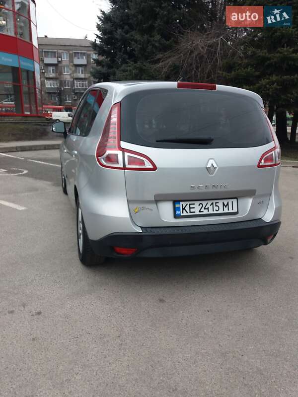 Минивэн Renault Megane Scenic 2011 в Днепре фото 7 Минивэн Renault Megane Scenic 2011 в Днепре