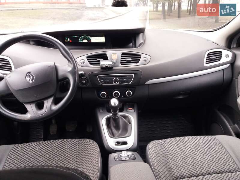 Минивэн Renault Megane Scenic 2011 в Днепре фото 12 Минивэн Renault Megane Scenic 2011 в Днепре
