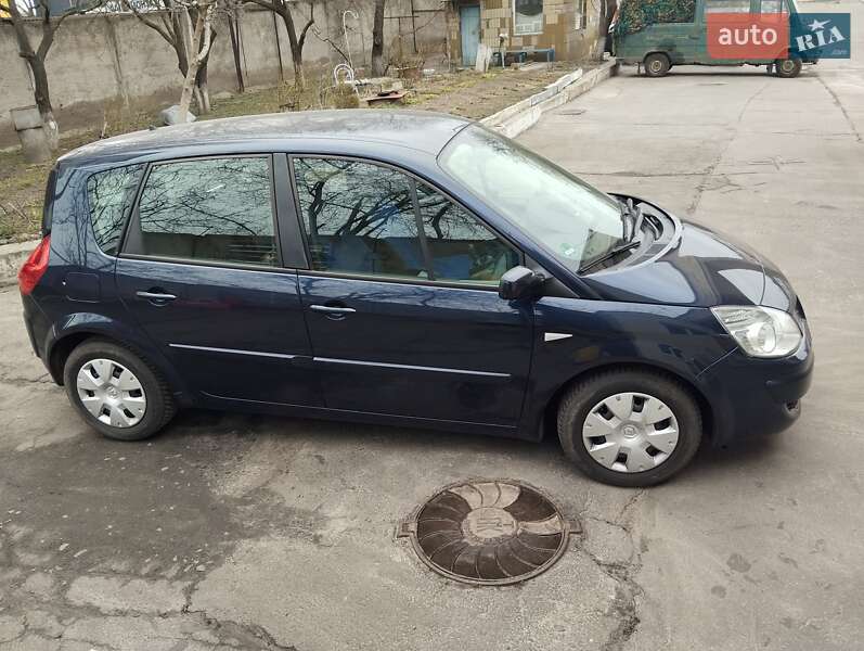 Мінівен Renault Megane Scenic 2007 в Чернігові фото 3 Мінівен Renault Megane Scenic 2007 в Чернігові