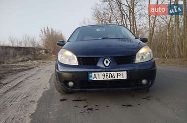 Минивэн Renault Megane Scenic 2005 в 