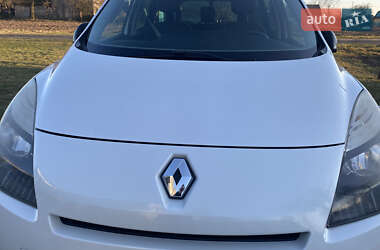 Мінівен Renault Megane Scenic 2011 в Ратному