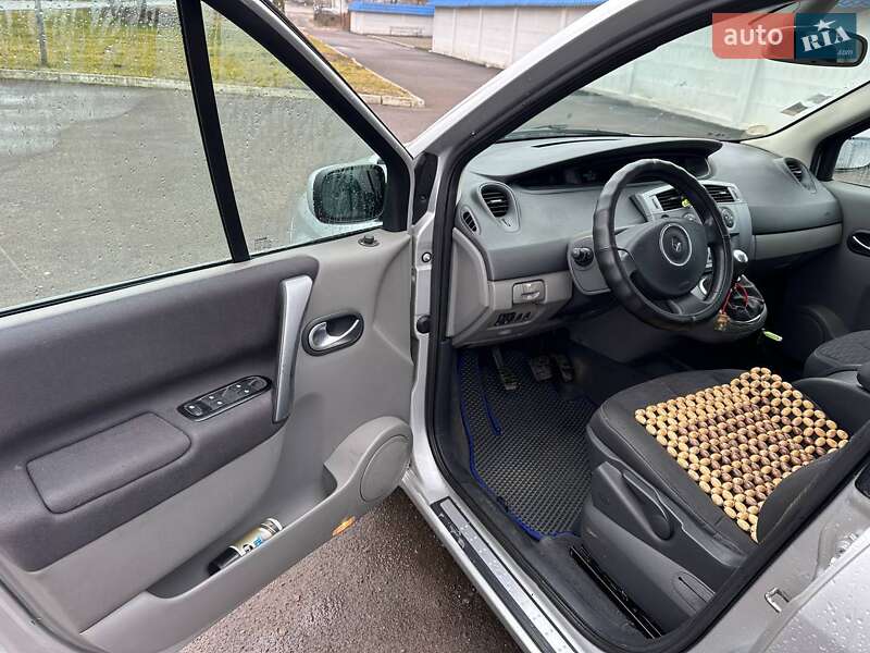 Мінівен Renault Megane Scenic 2007 в Радивиліві