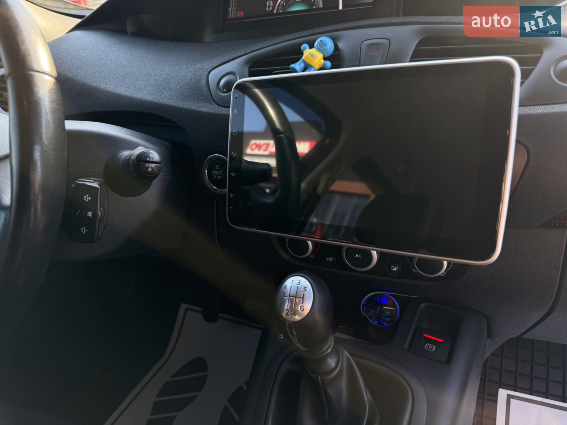 2013 Renault Scenic - мініатюра 29