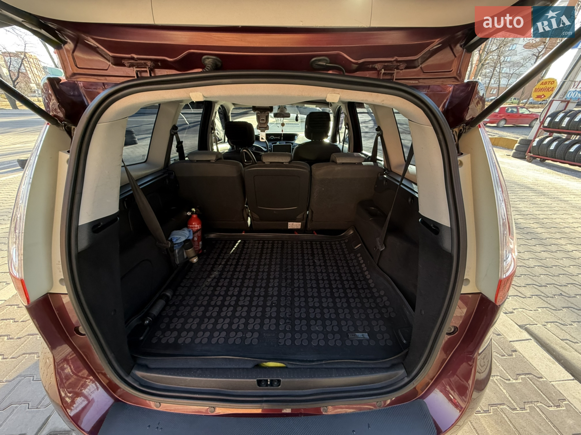 2013 Renault Scenic - мініатюра 32