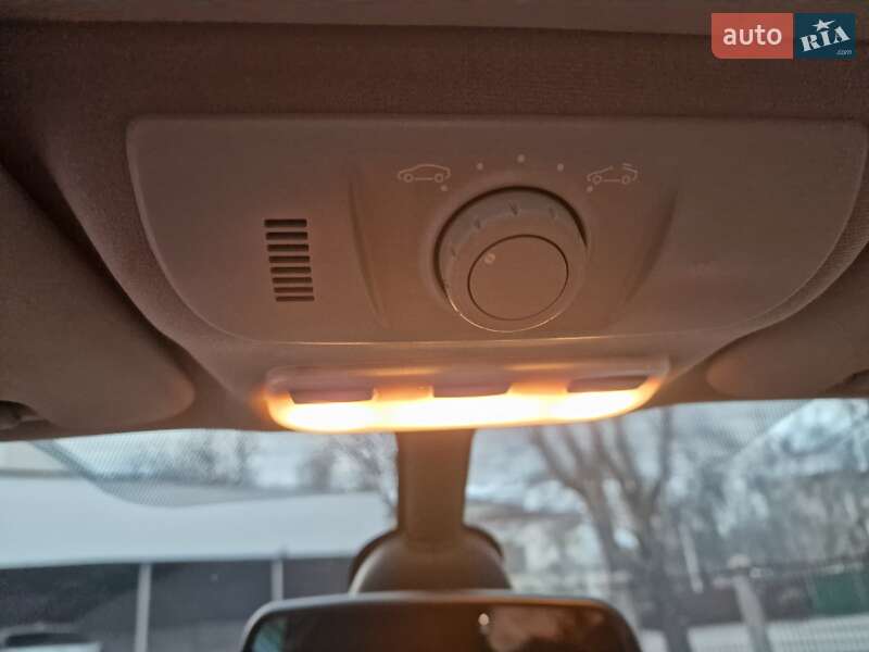 Мінівен Renault Megane Scenic 2013 в Житомирі