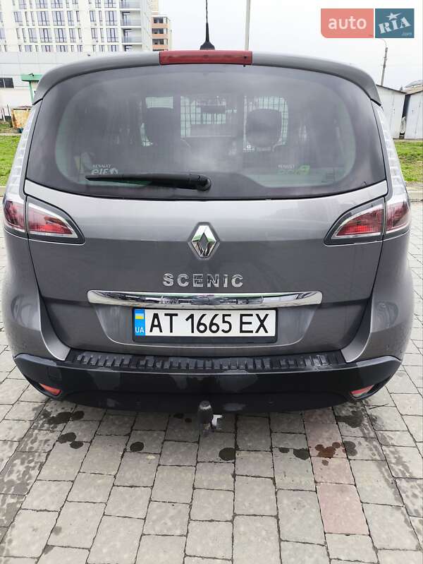Минивэн Renault Megane Scenic 2012 в Ивано-Франковске