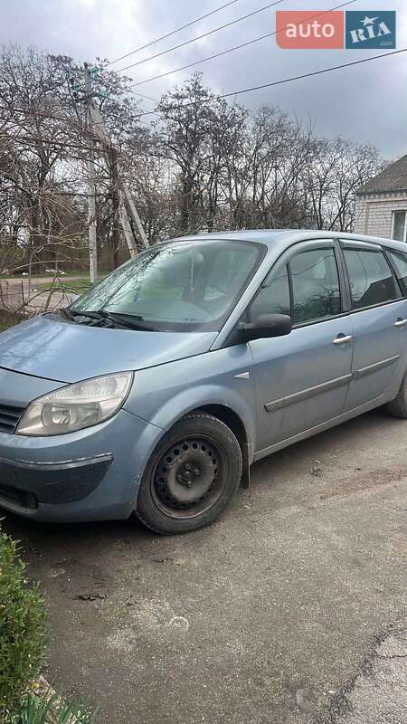 Renault Megane Scenic 2004