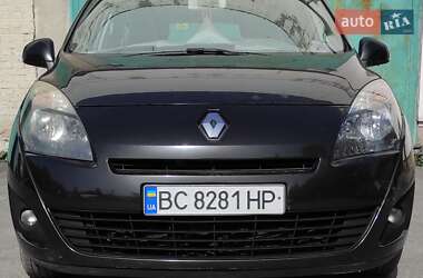Мінівен Renault Megane Scenic 2010 в 