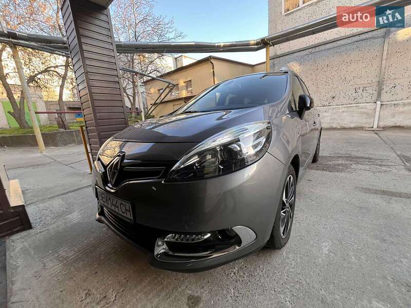 Минивэн Renault Megane Scenic 2014 в Южноукраинске