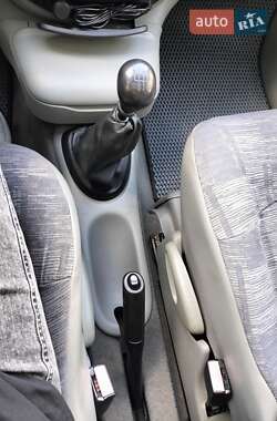 Минивэн Renault Megane Scenic 2000 в 
