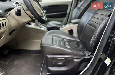 Минивэн Renault Megane Scenic 2009 в 