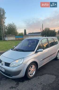Минивэн Renault Megane Scenic 2004 в Дубно