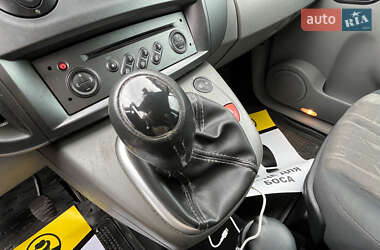 Минивэн Renault Megane Scenic 2005 в 