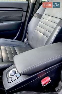 Минивэн Renault Megane Scenic 2010 в 