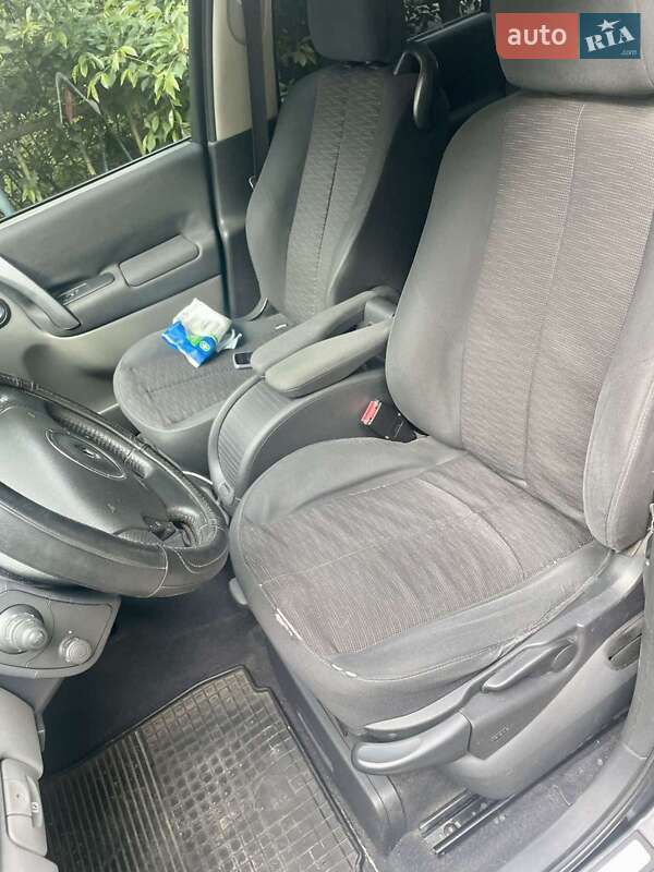 Минивэн Renault Megane Scenic 2007 в Киеве