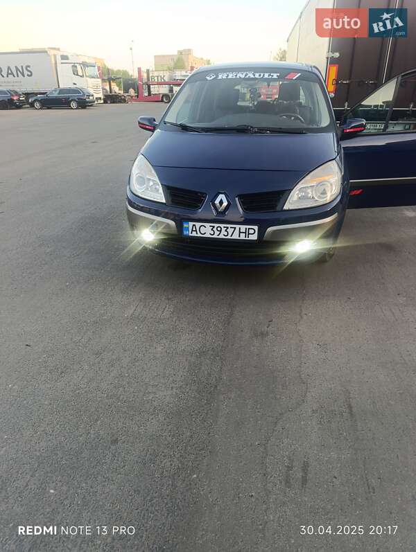 Минивэн Renault Megane Scenic 2007 в 