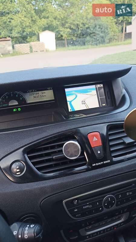 Минивэн Renault Megane Scenic 2011 в Бурштыне