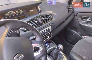 Мінівен Renault Megane Scenic 2014 в 