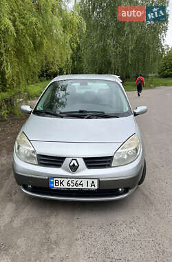 Минивэн Renault Megane Scenic 2005 в Ровно