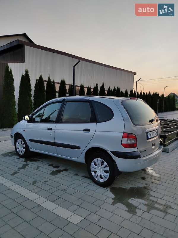 Мінівен Renault Megane Scenic 2000 в Кам'янець-Подільському