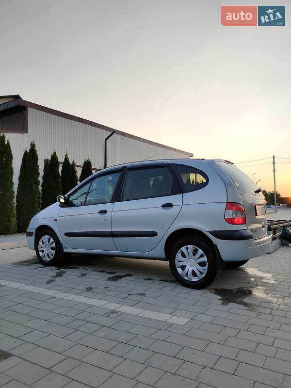 Мінівен Renault Megane Scenic 2000 в Кам'янець-Подільському