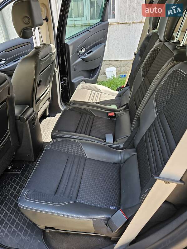 Минивэн Renault Megane Scenic 2015 в Черновцах