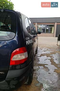 Мінівен Renault Megane Scenic 1999 в 
