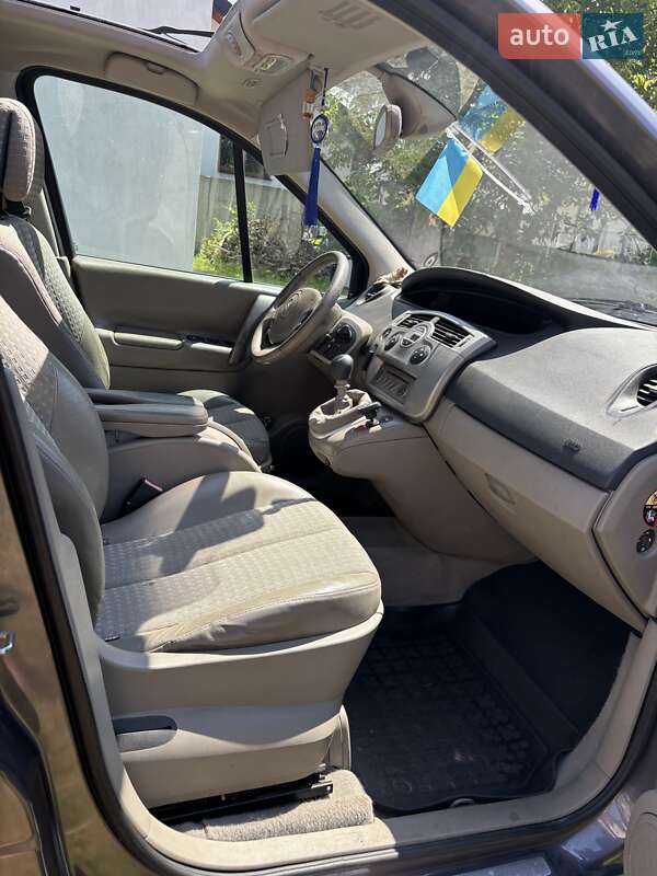 Мінівен Renault Megane Scenic 2003 в Рава-Руській
