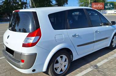 Седан Renault Megane Scenic 2005 в 