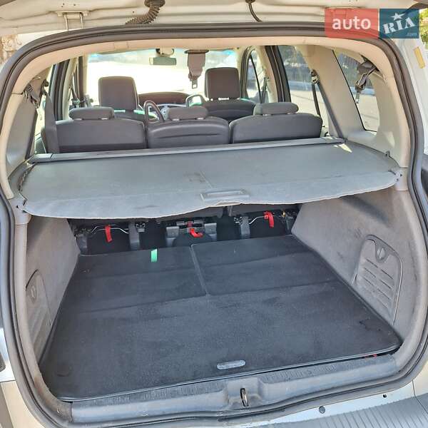 Седан Renault Megane Scenic 2005 в Одессе