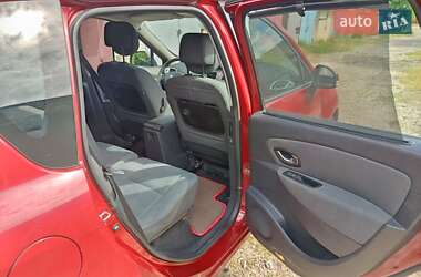 Минивэн Renault Megane Scenic 2010 в 