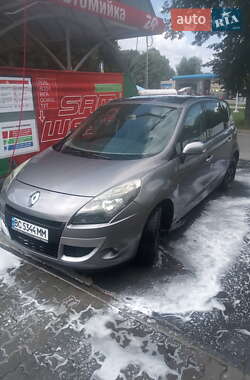 Мінівен Renault Megane Scenic 2011 в Львові