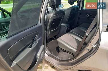 Минивэн Renault Megane Scenic 2012 в 