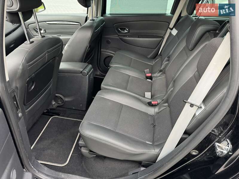 Минивэн Renault Megane Scenic 2011 в Тернополе