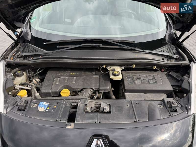 Минивэн Renault Megane Scenic 2011 в Тернополе